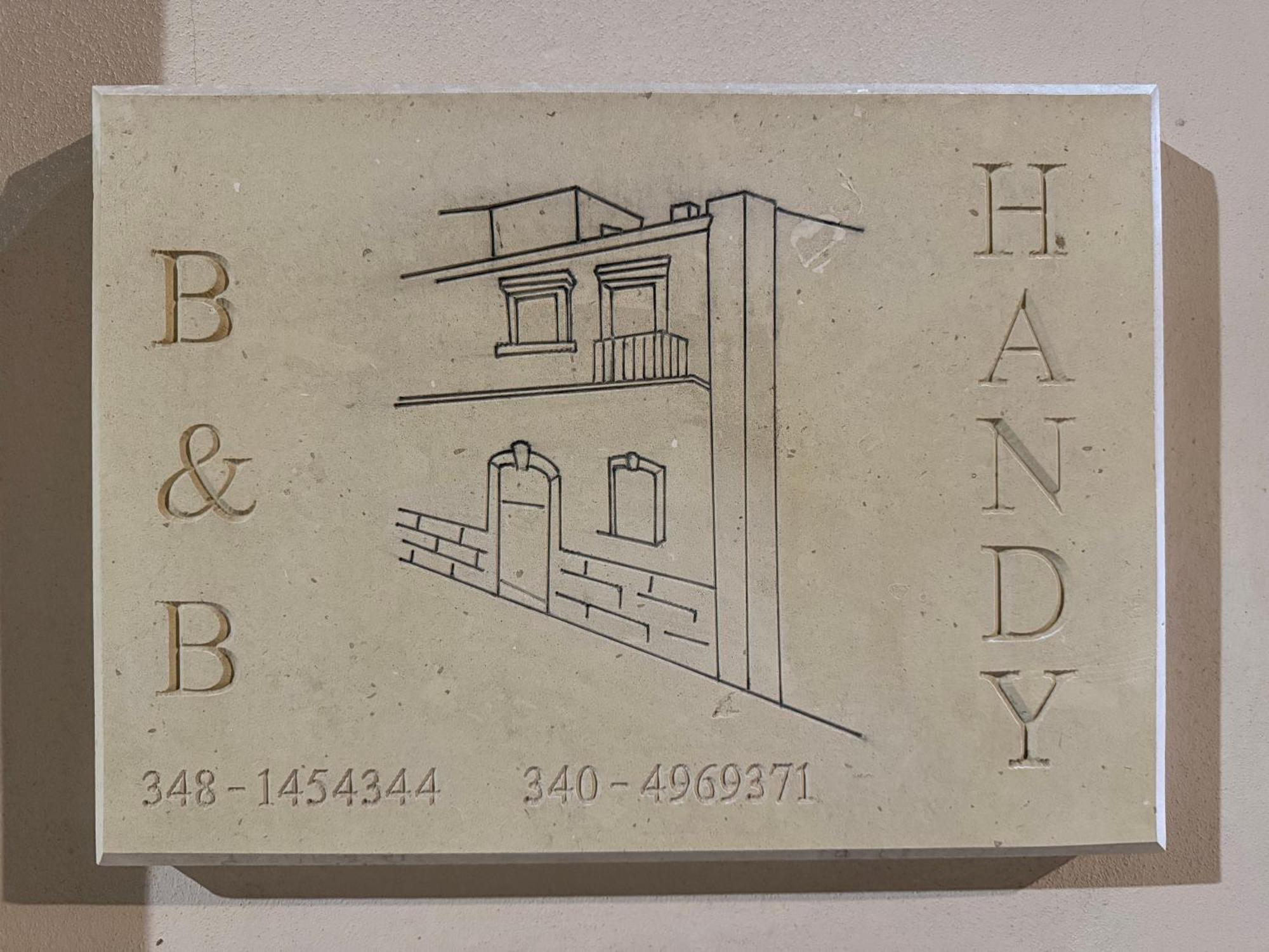 Handy ブリンディジ エクステリア 写真